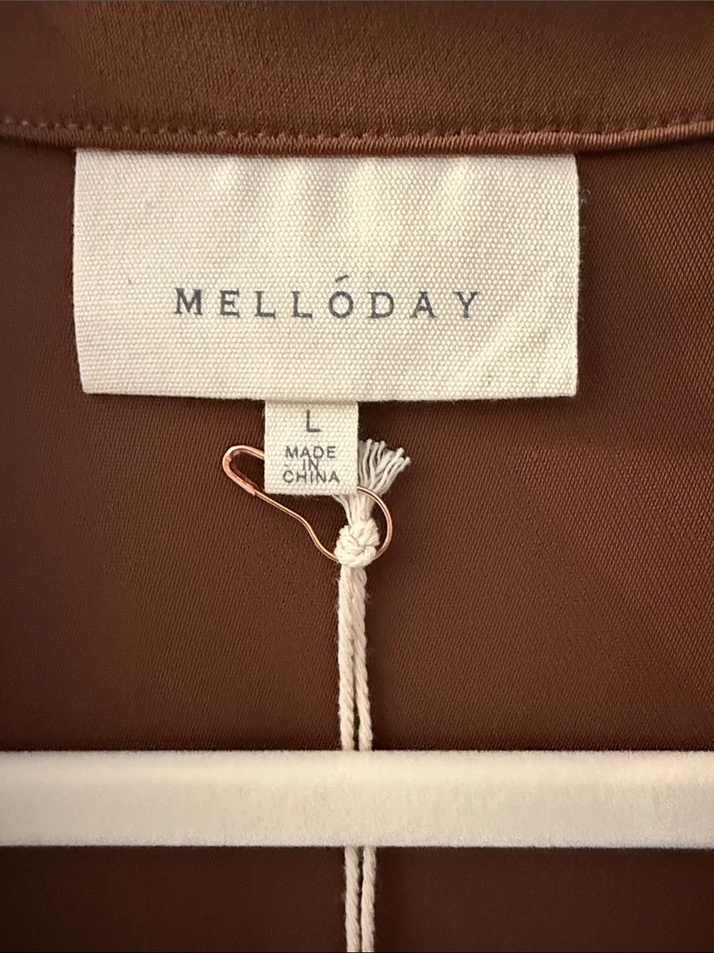MELLODAY Brown Draped Collar Short Sleeve Top, NWTs, L